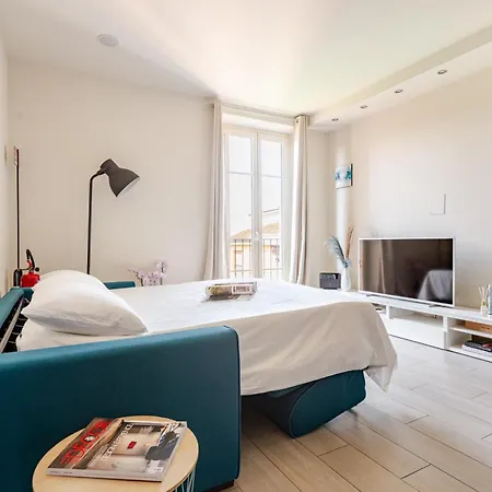 Casa Fronte Stazione, 300mt Dal Centro, Free Parking شقة لوكا